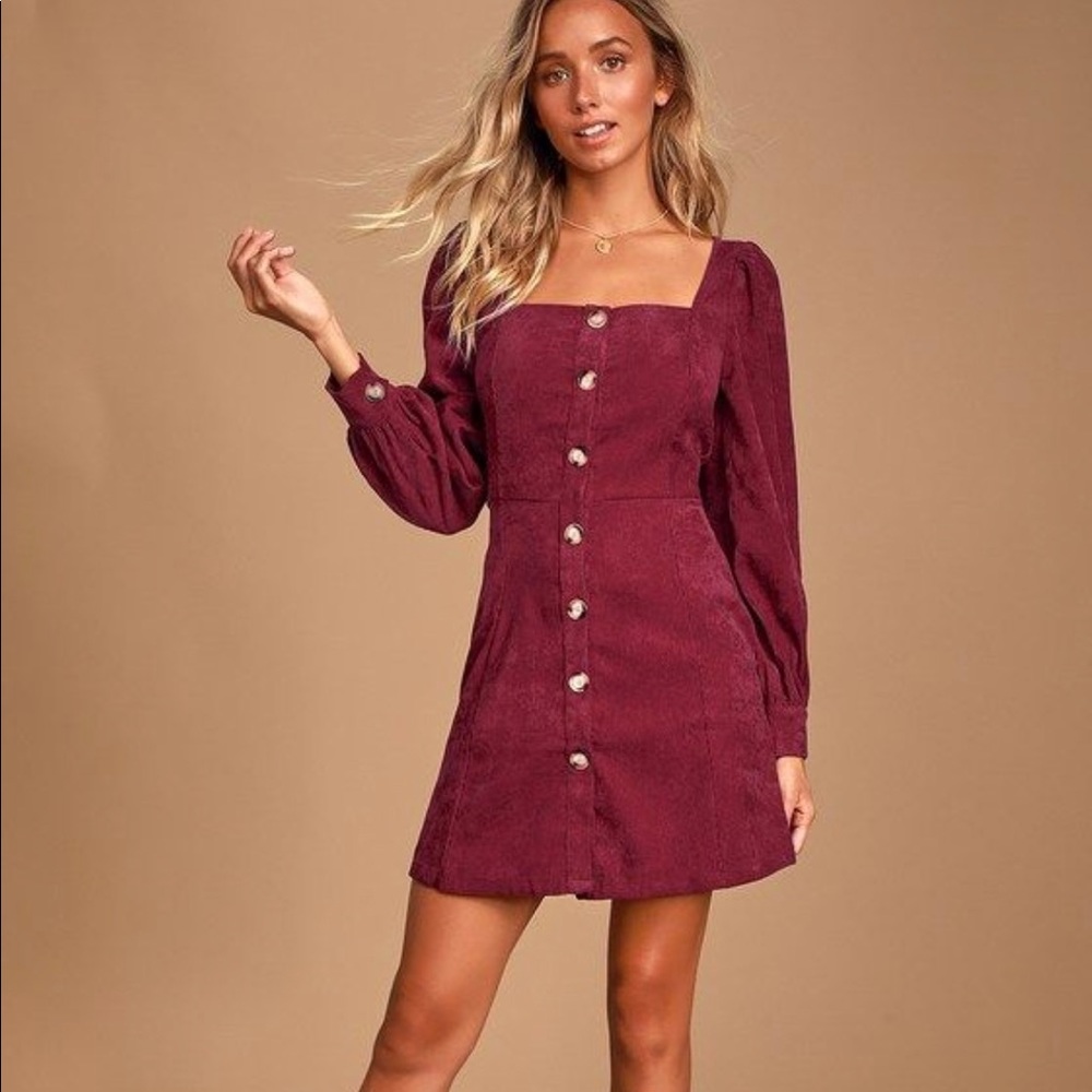 LULU’S Burgundy Corduroy Long Sleeve Dress. Sz S